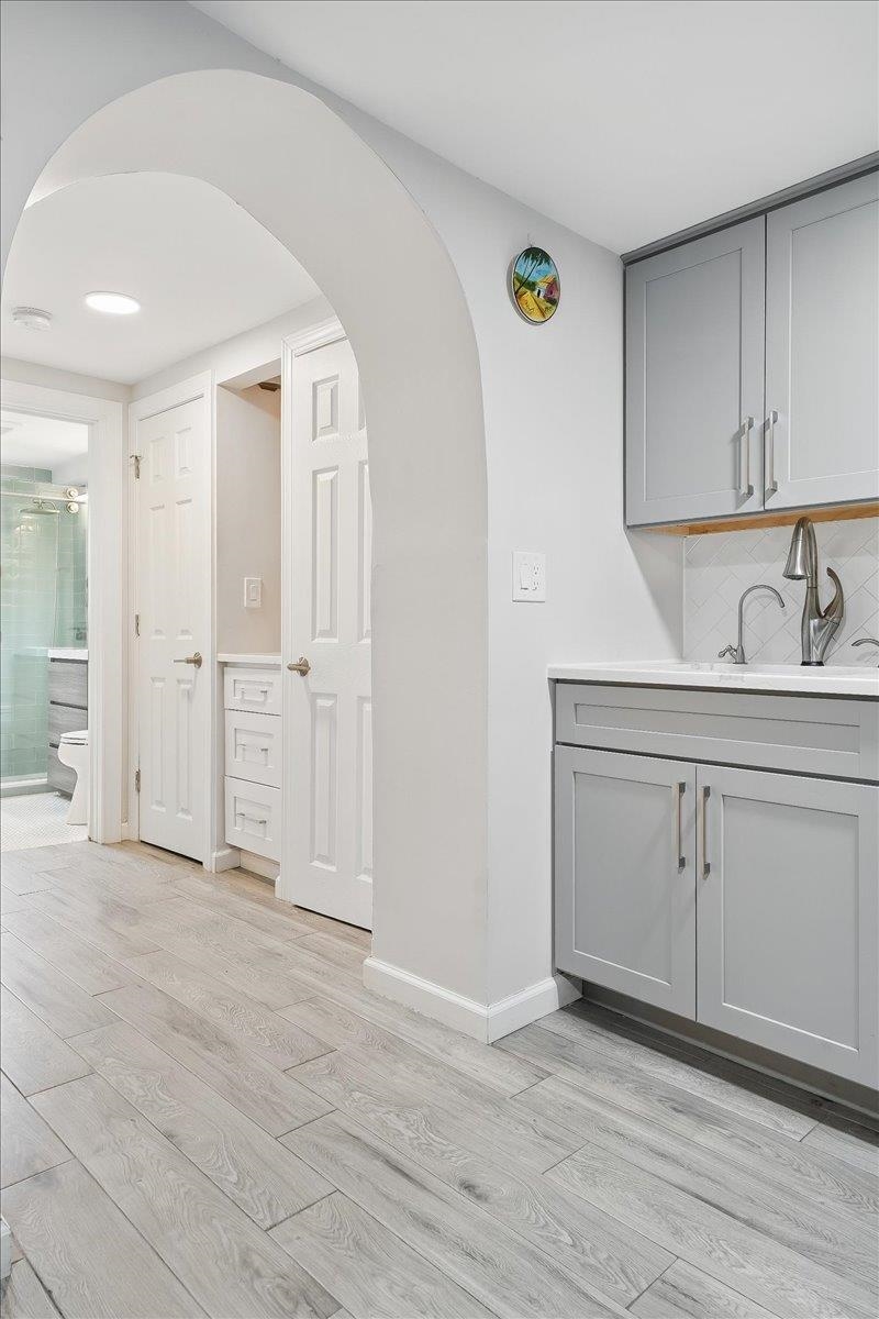 221 Terrace Ave, Jersey City, New Jersey image 6