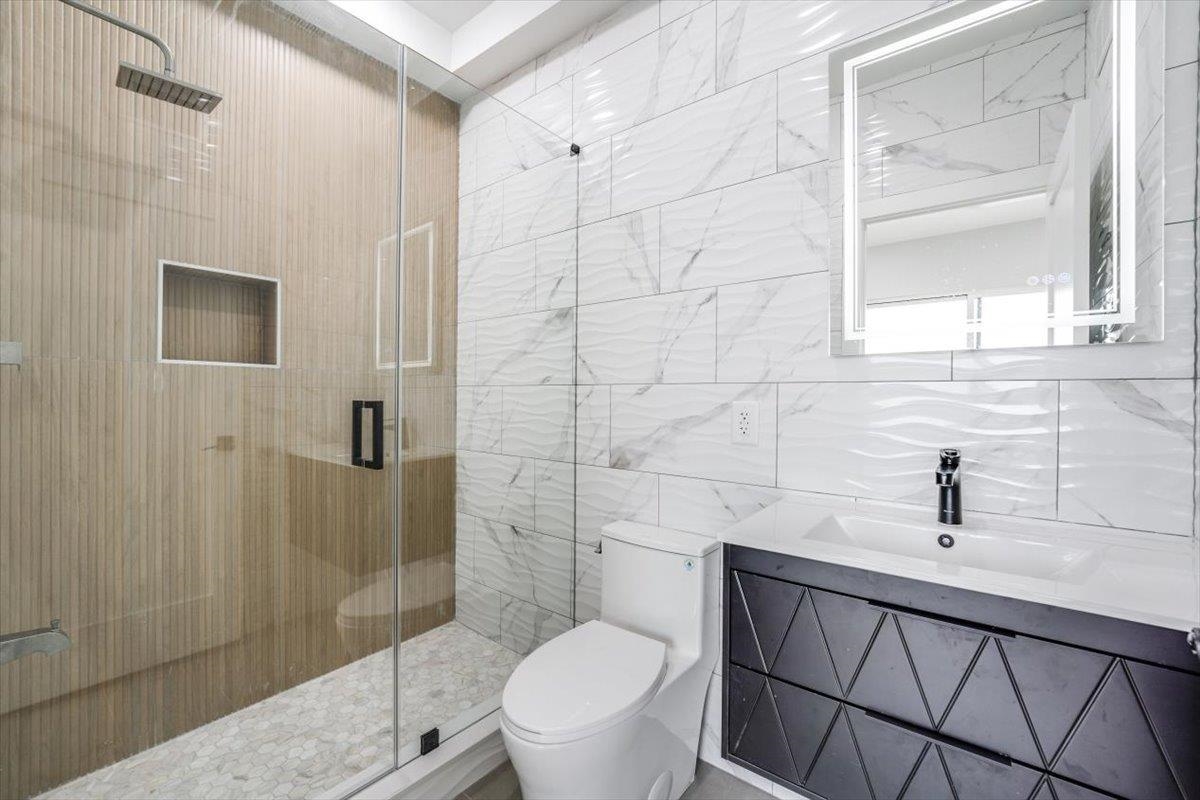 443 Bergen Ave #C3, Jersey City, New Jersey image 6