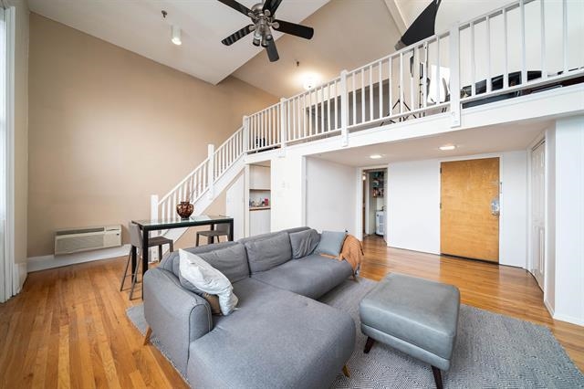 154 Ogden Ave #3G, Jersey City, New Jersey image 1