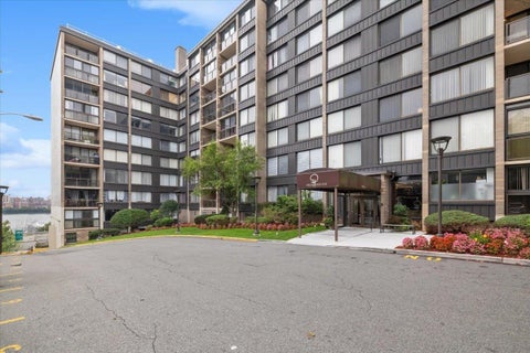 Condo For Sale - 9060 Palisade Ave #403<br/> North Bergen, NJ 07047