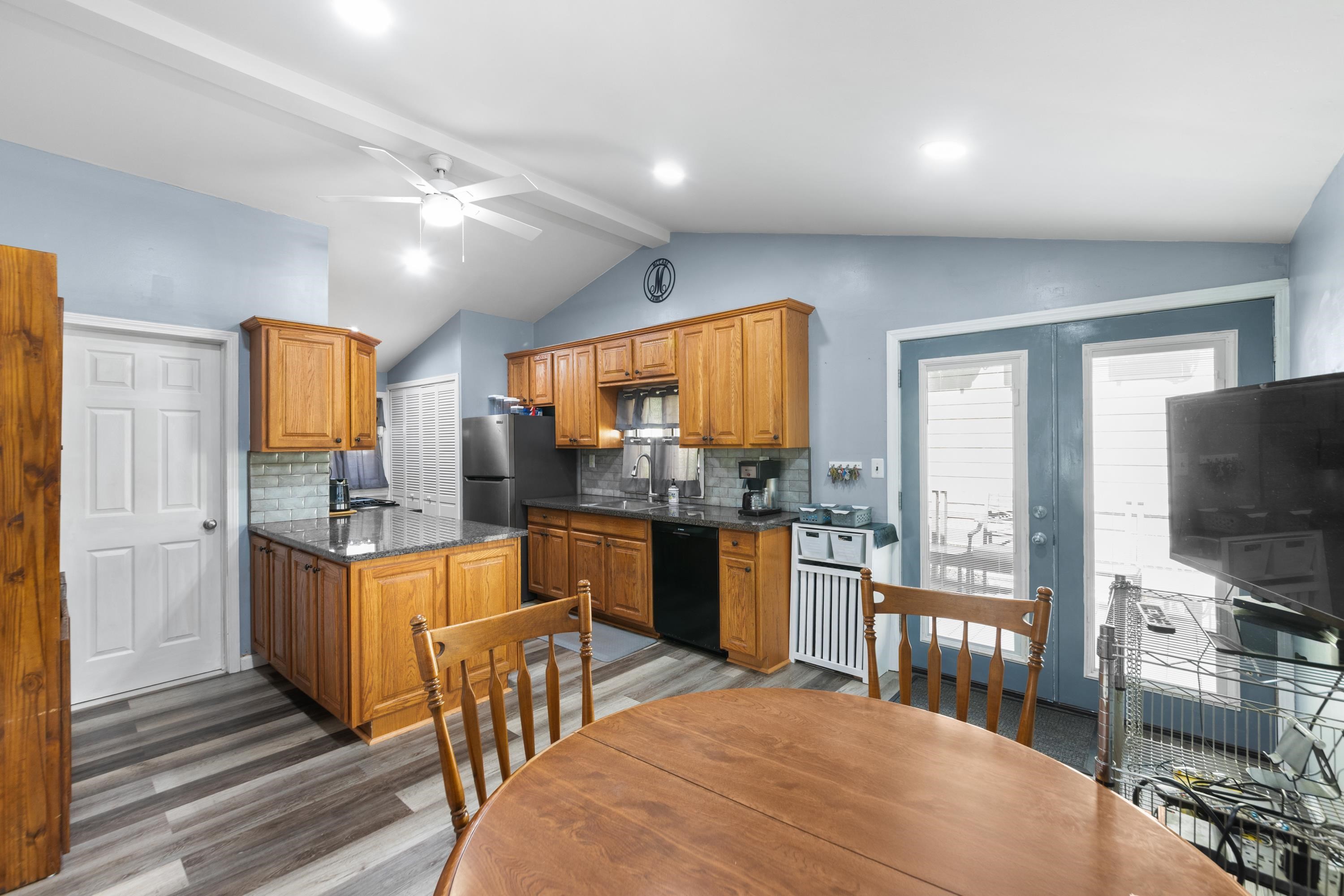 64 Silver St, Bayonne, New Jersey image 10