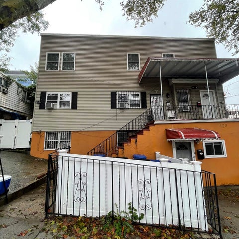 Apartment For Rent - 420 Wayne St #A<br/> Jersey City, NJ 07302