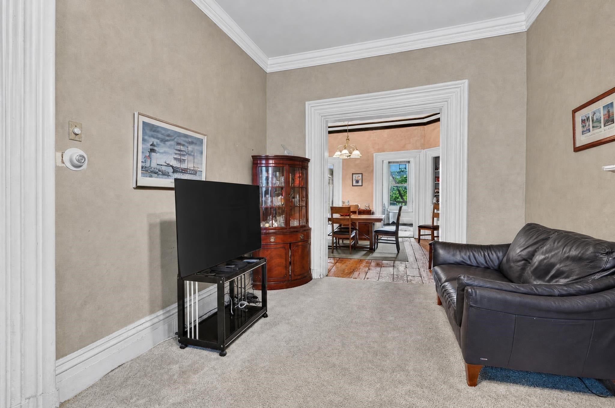 Search Homes 4 713 GARDEN ST