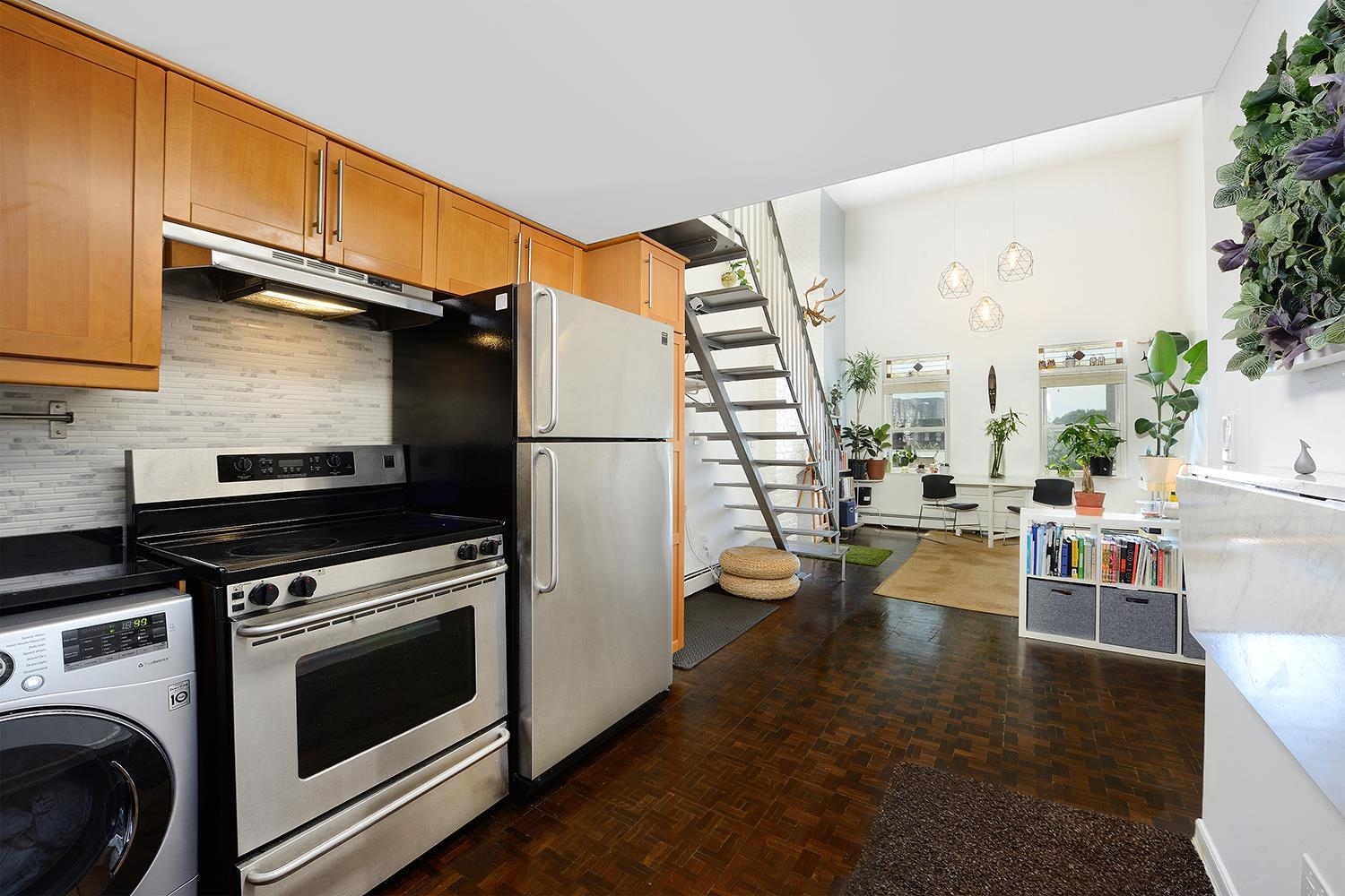 212 9th St #4B, Jersey City, New Jersey image 1