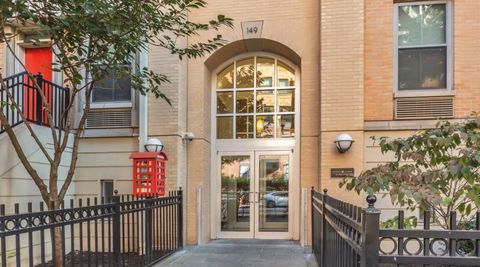 Condo For Sale - 149 Essex St #5C<br/> Hudson County, Jersey City, NJ 07302