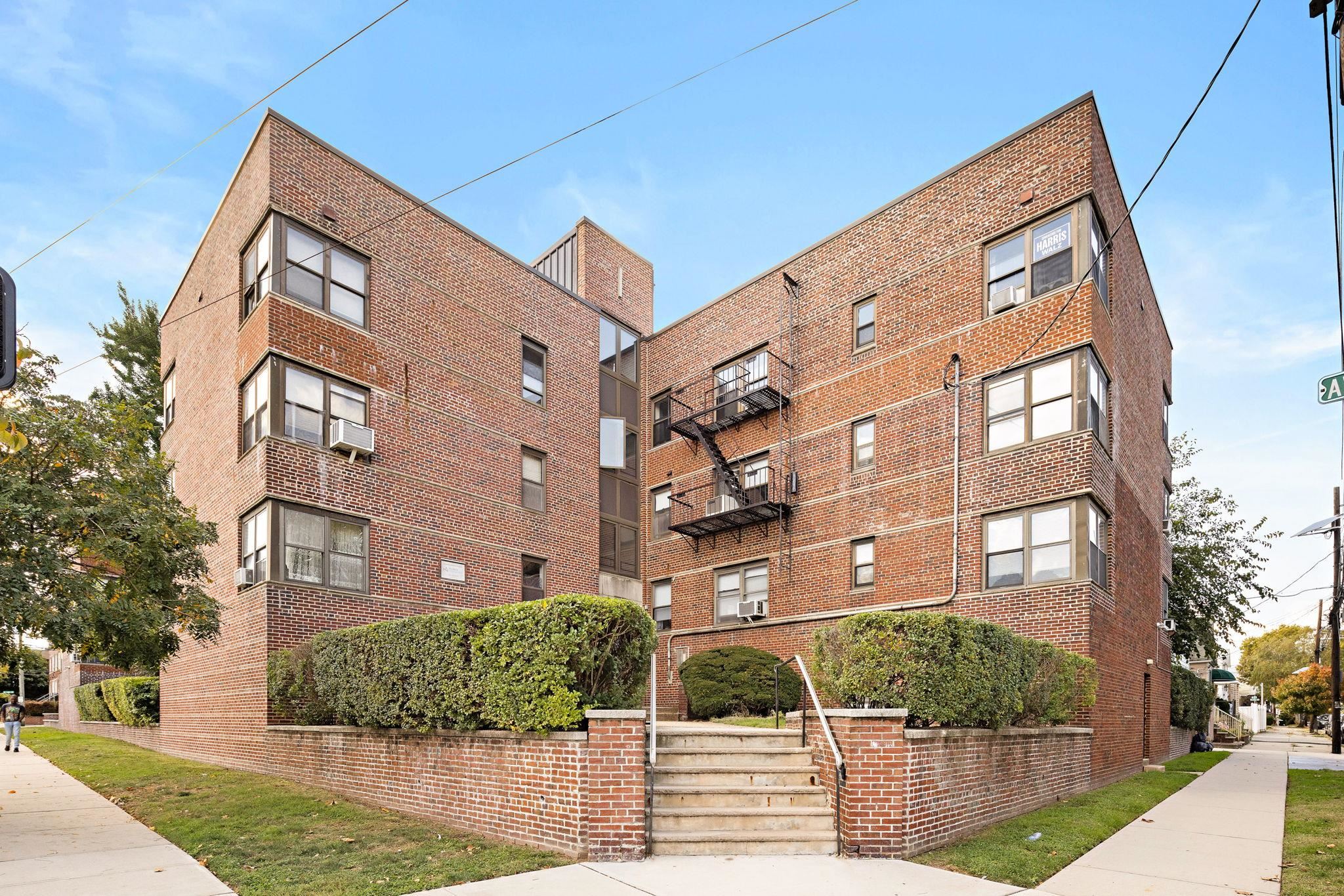 1025 Avenue C #315, Bayonne, New Jersey image 1