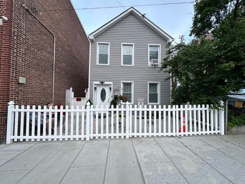 Homes For Sale - 3122 Summit Ave<br/> Union City, NJ 07087