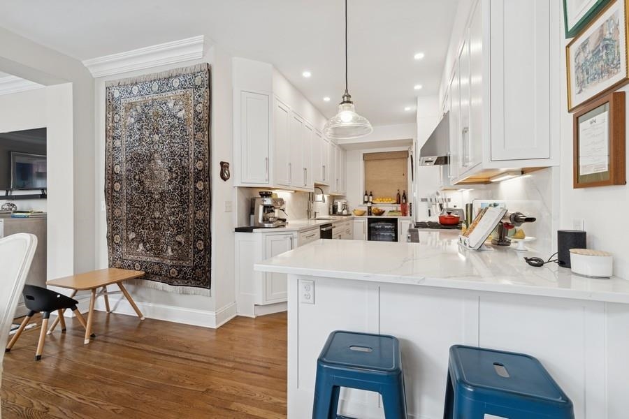 Hoboken, New Jersey 07030, United States, 2 Bedrooms Bedrooms, ,1 BathroomBathrooms,Residential,Active,146618