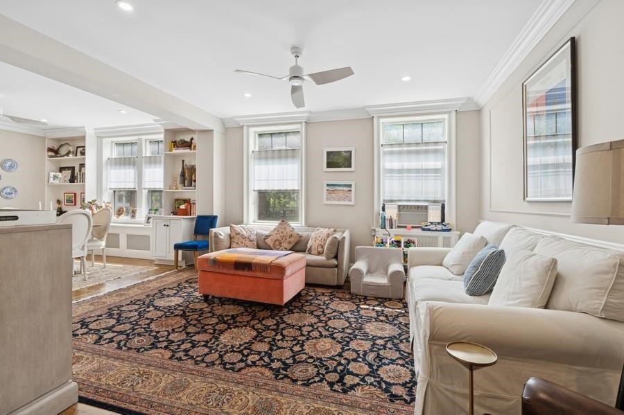 Hoboken, New Jersey 07030, United States, 2 Bedrooms Bedrooms, ,1 BathroomBathrooms,Residential,Active,146618