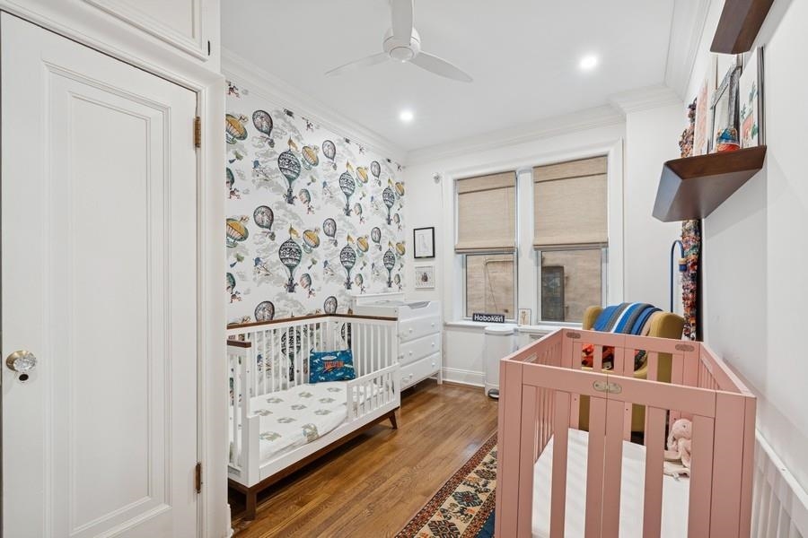 Hoboken, New Jersey 07030, United States, 2 Bedrooms Bedrooms, ,1 BathroomBathrooms,Residential,Active,146618