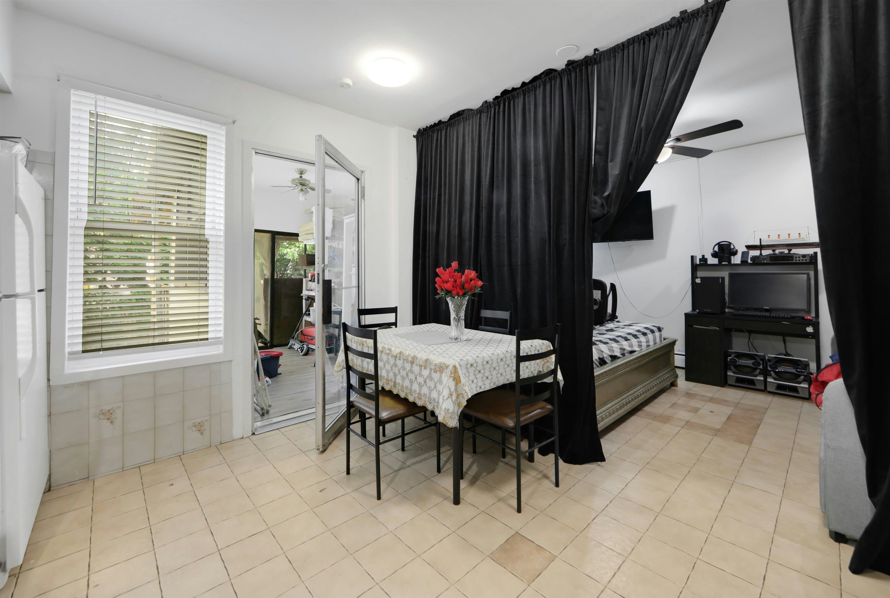 215 48th St #101, Union City, New Jersey image 5