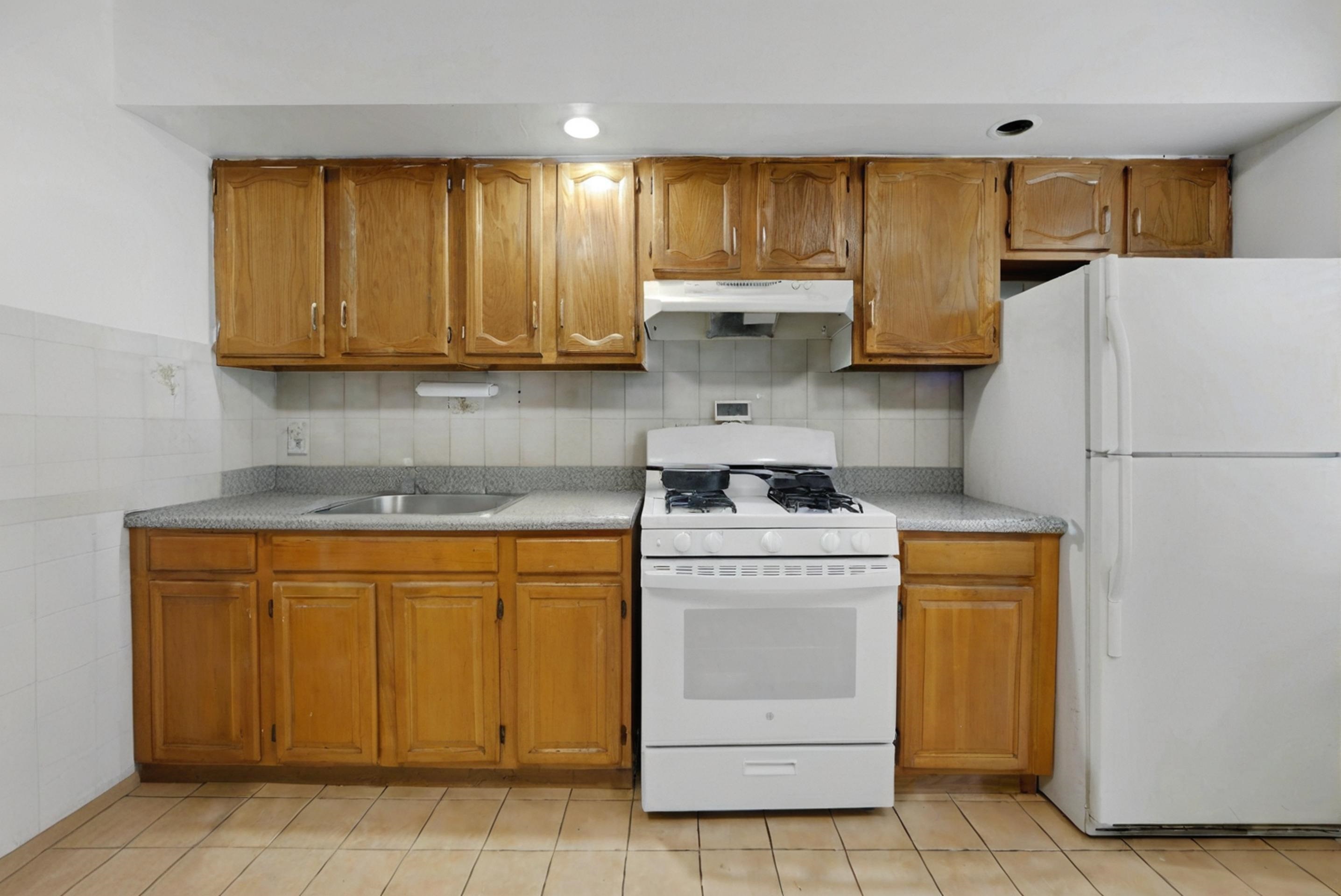 215 48th St #101, Union City, New Jersey image 7