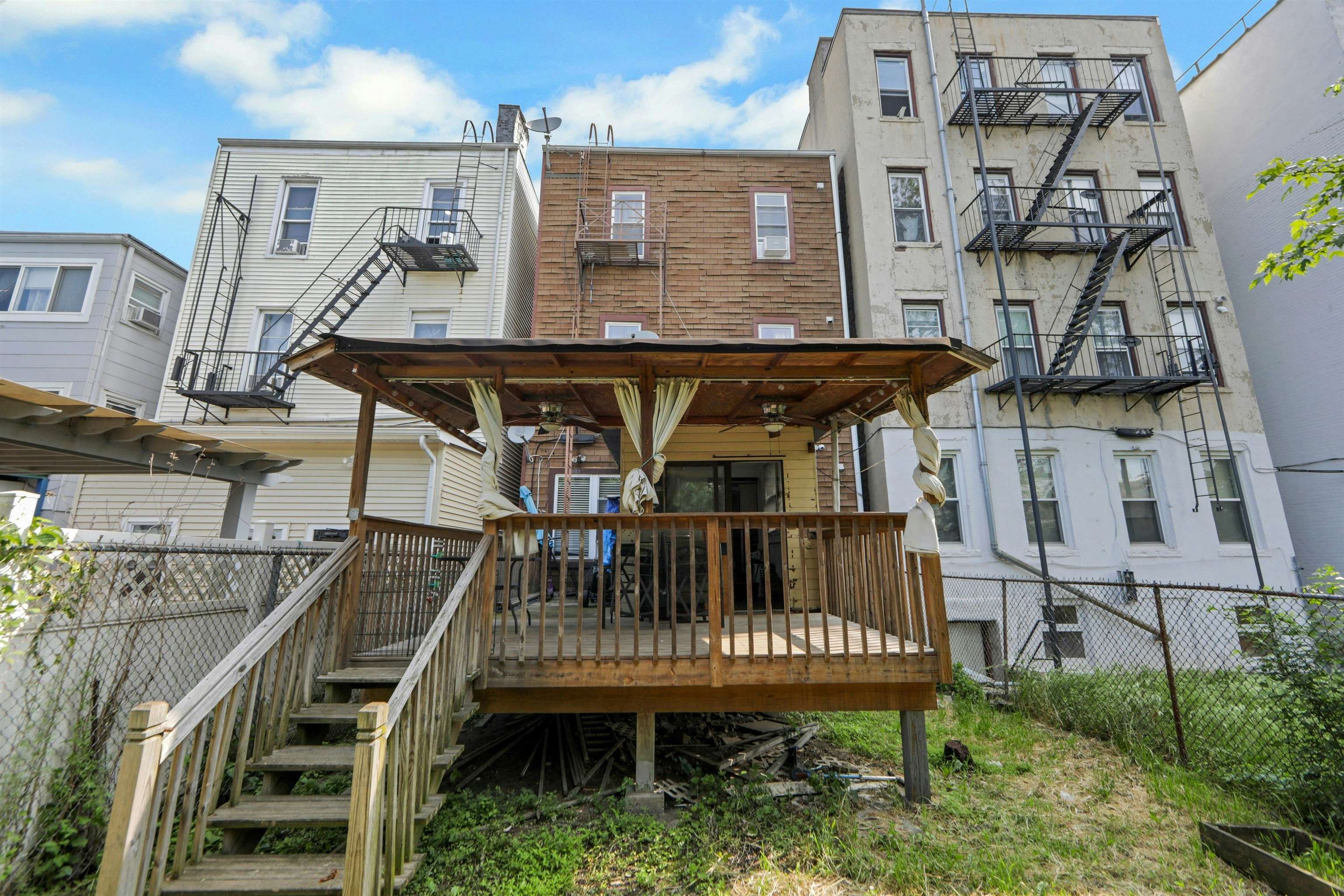 215 48th St #101, Union City, New Jersey image 21