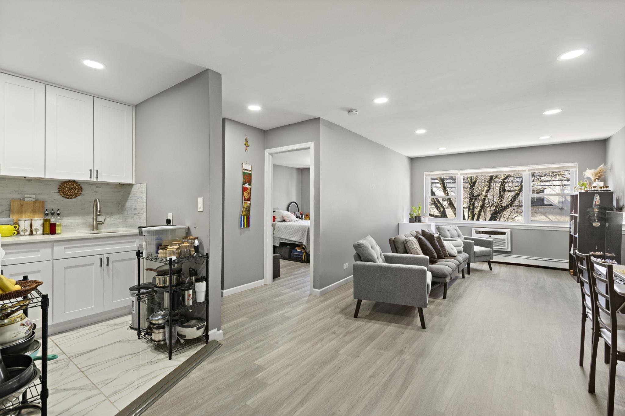 120 32nd St #2N, Union City, New Jersey image 4