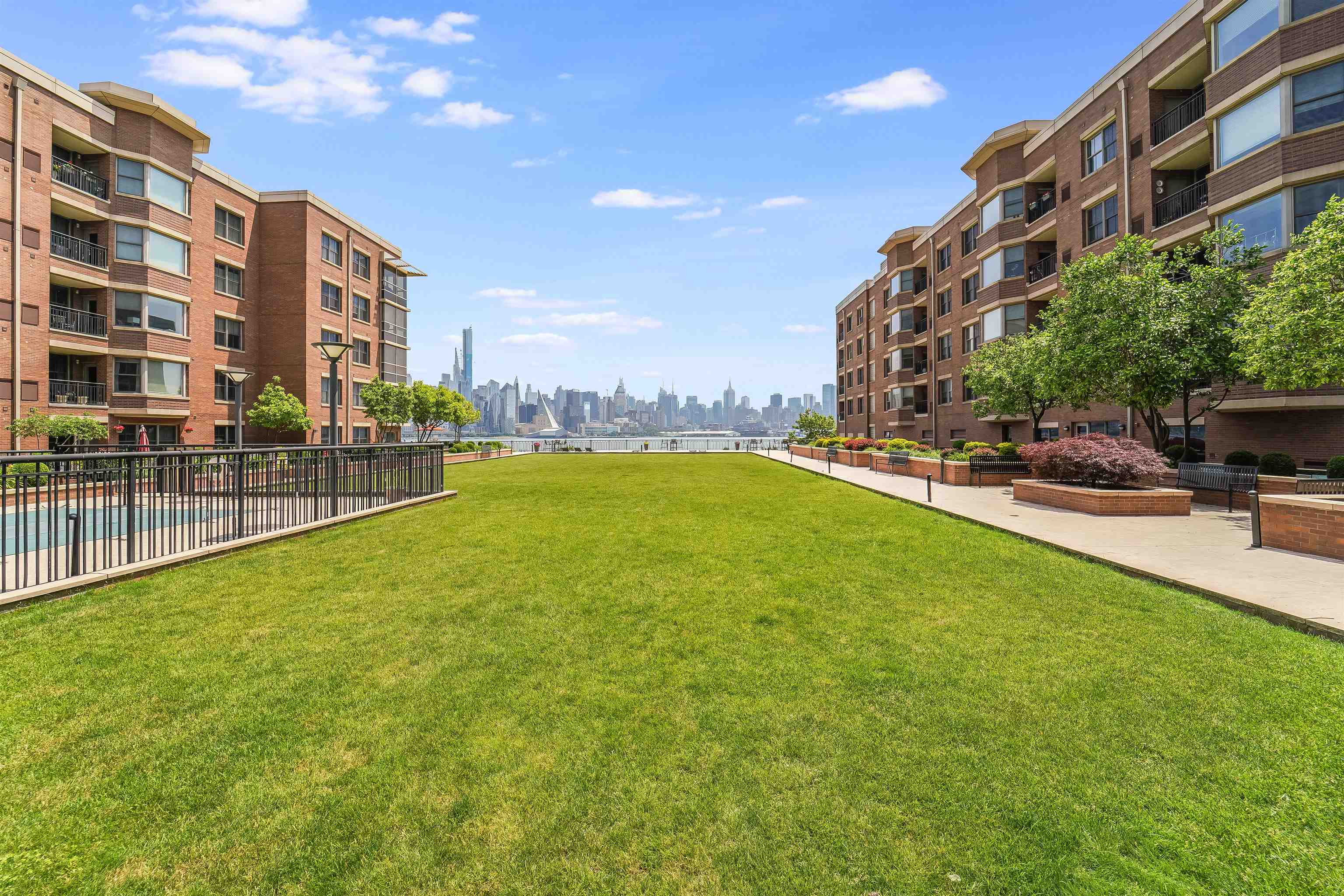 20 Avenue At Port Imperial #215, West New York, New Jersey image 30