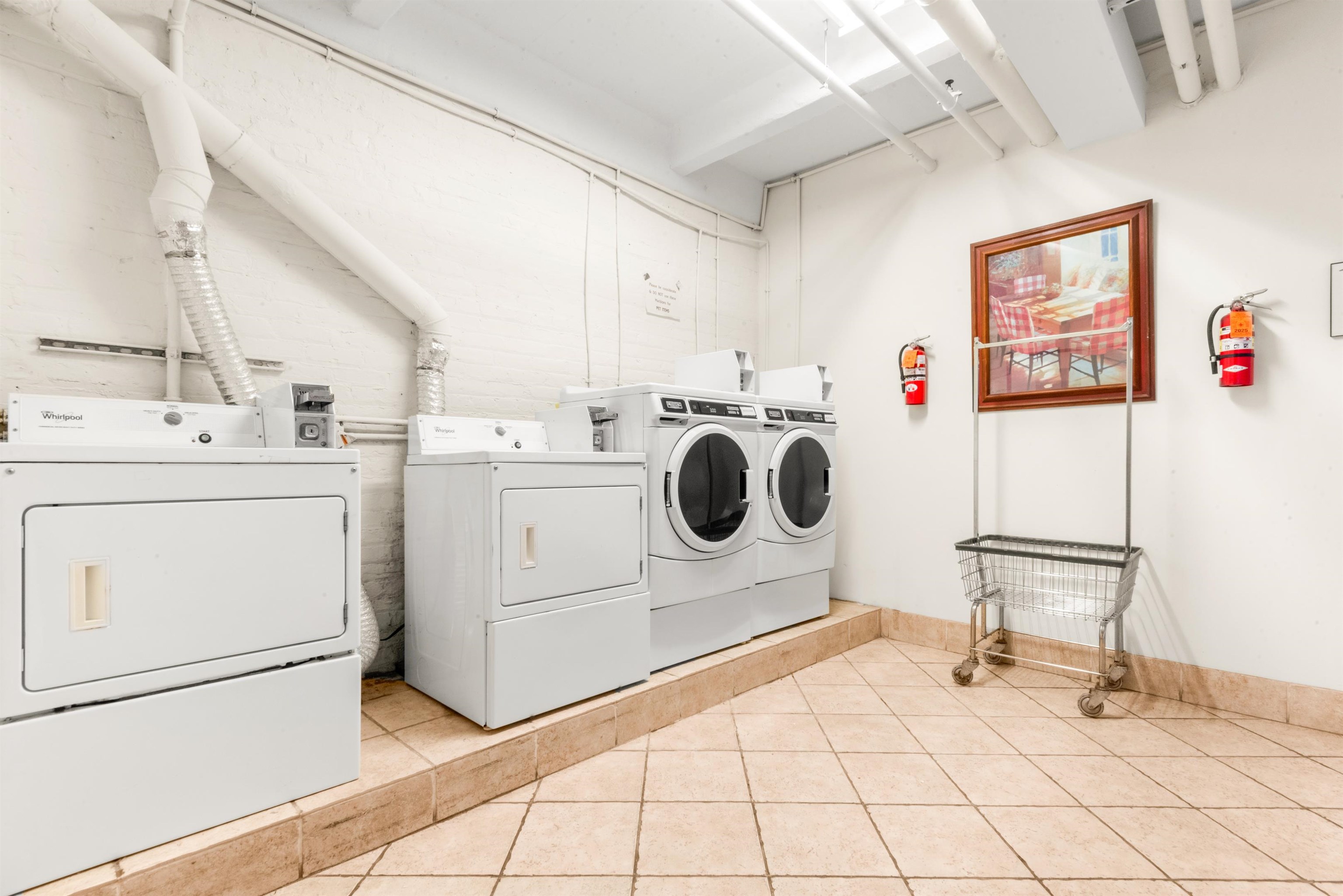 300 Communipaw Ave #17, Jersey City, New Jersey image 14