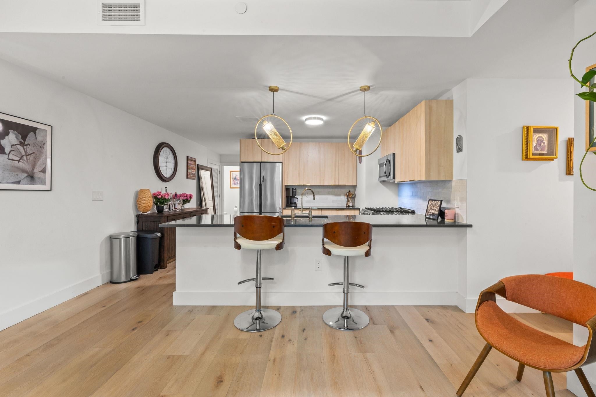 Search Homes 3 348 BALDWIN AVE 205