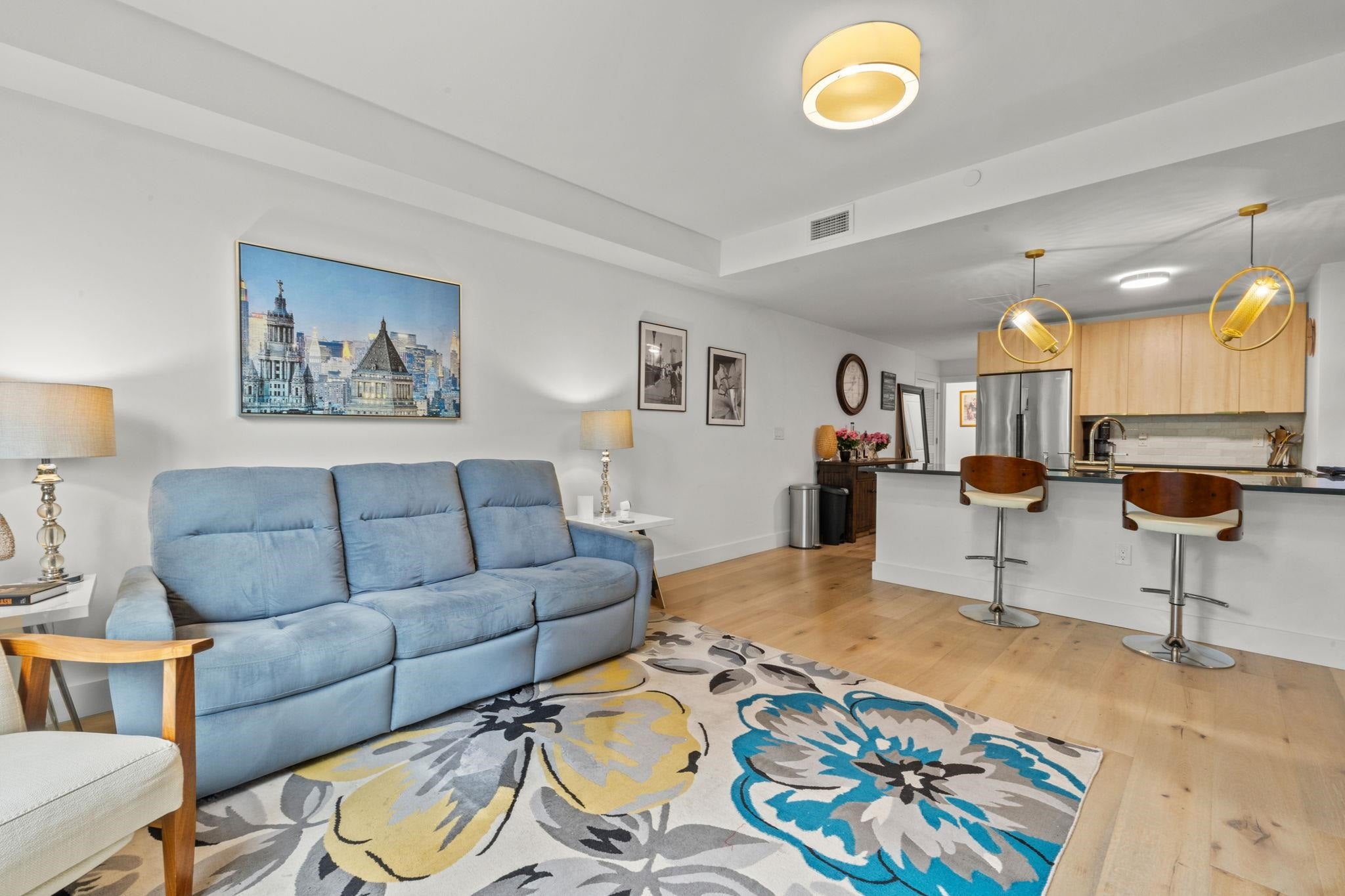 Search Homes 2 348 BALDWIN AVE 205