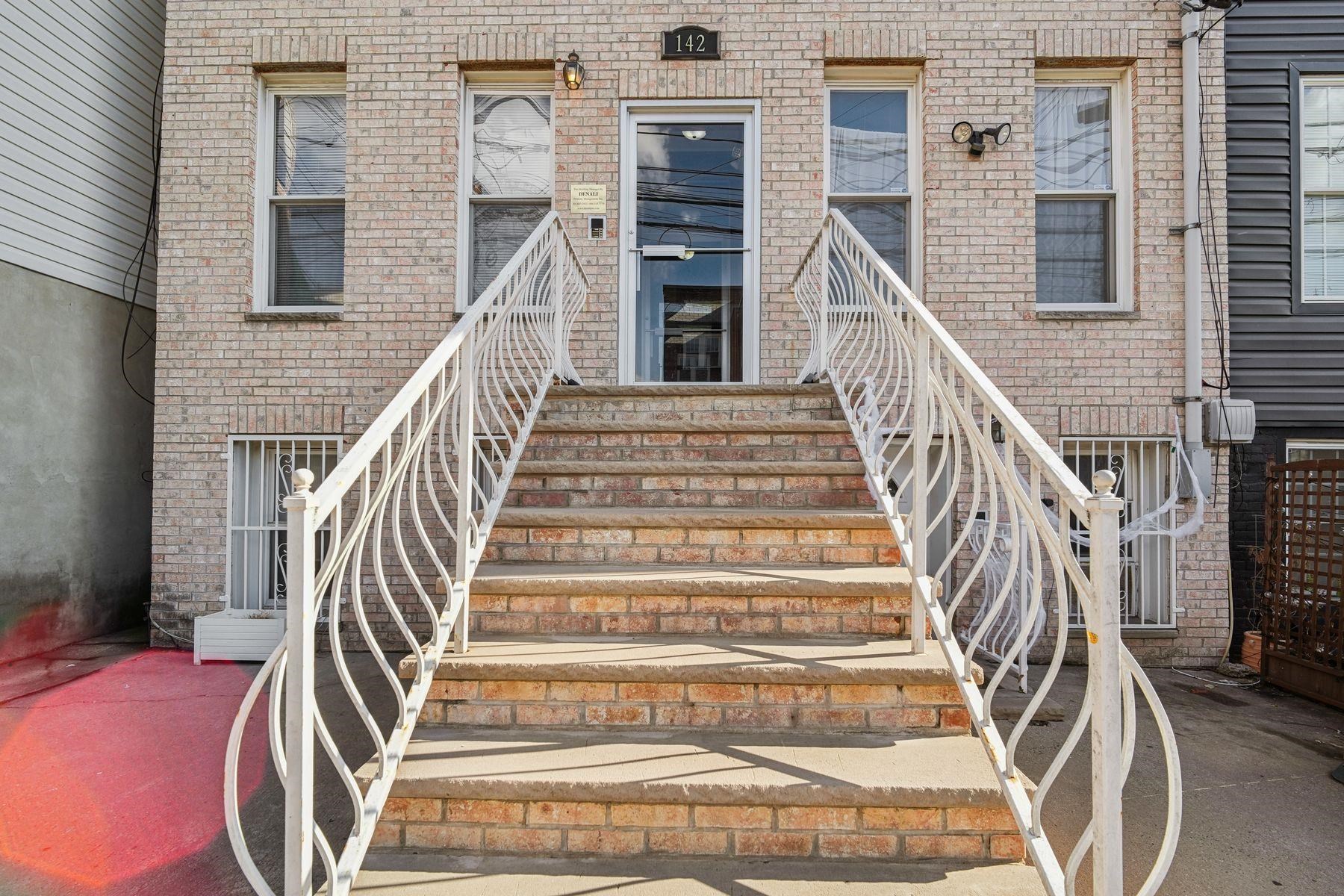 142 Webster Ave #2L, Jersey City, New Jersey image 14