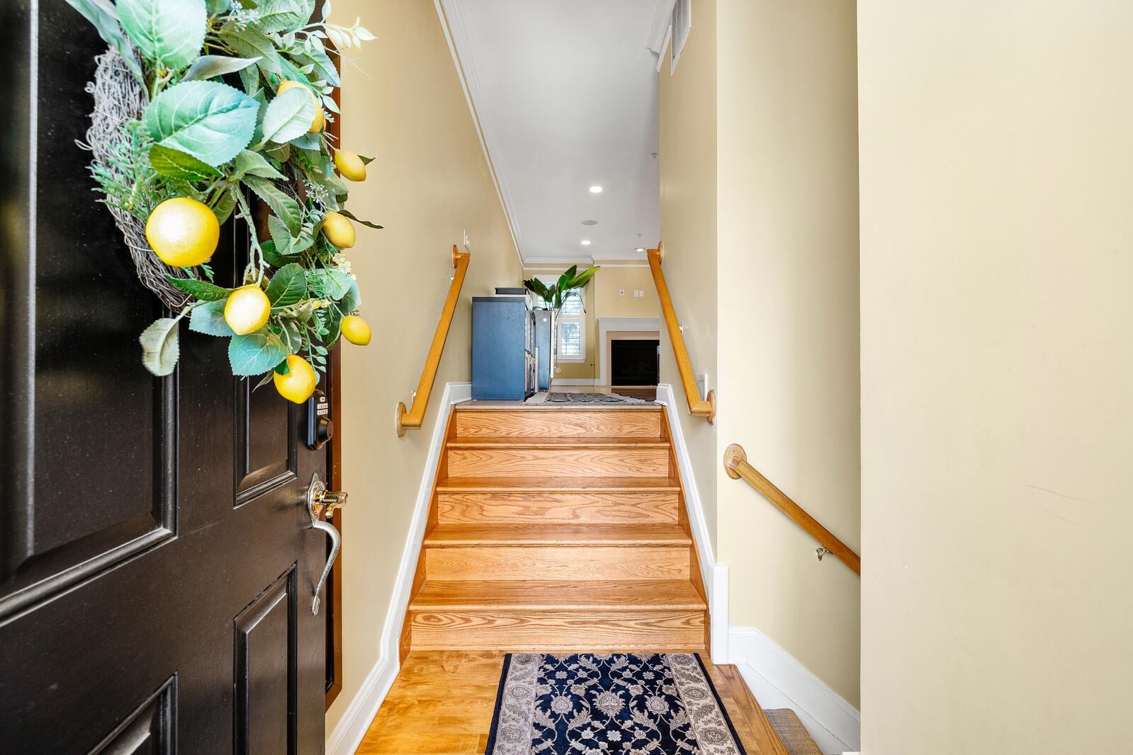 196 BLUE HERON DR 196