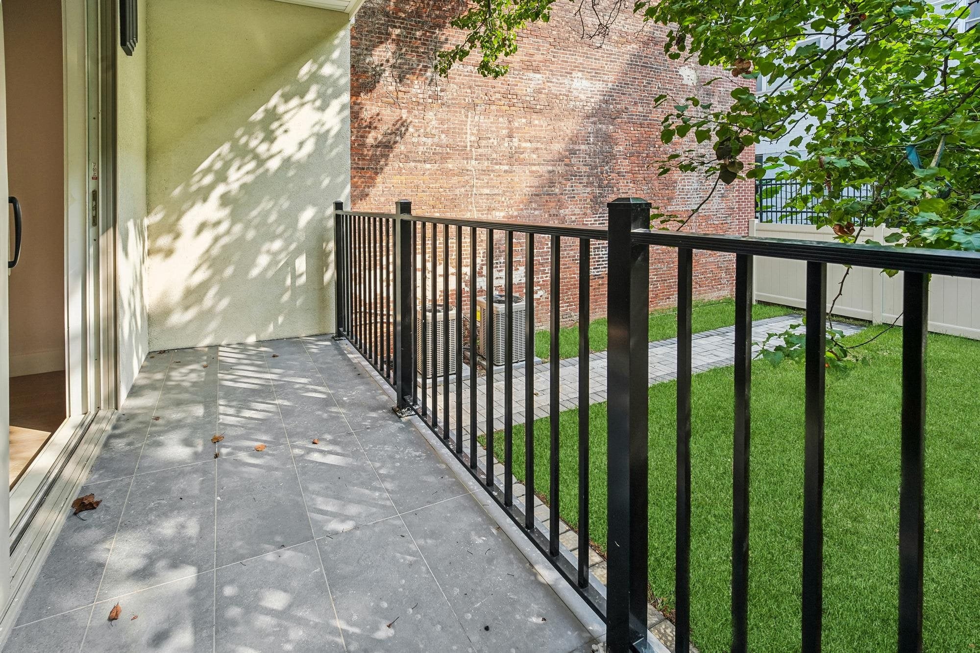 Search Homes 2 89 BRIGHT ST 1