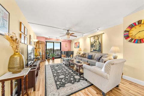 7855 BLVD EAST 9H North Bergen NJ 07047