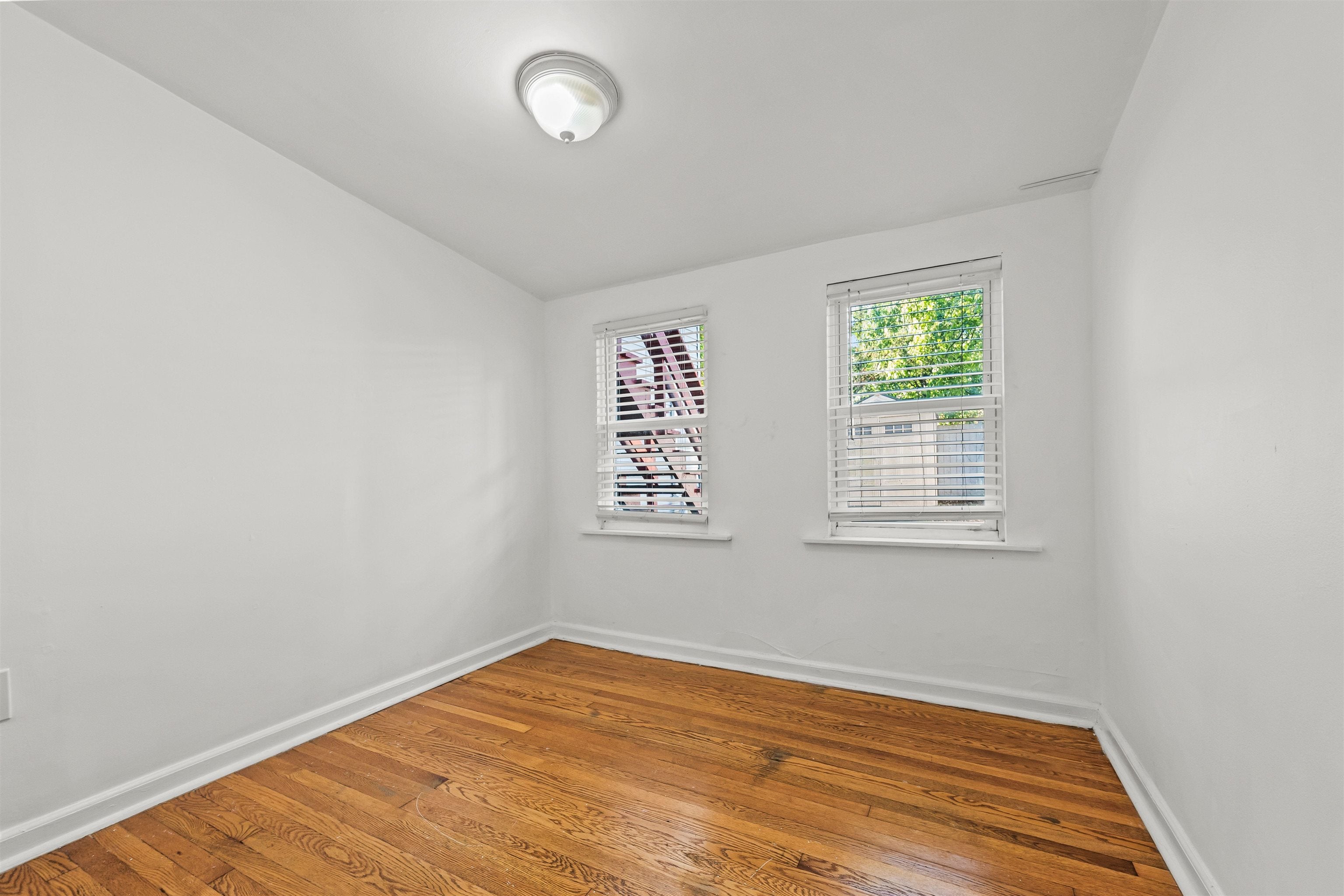 491 MERCER ST 1