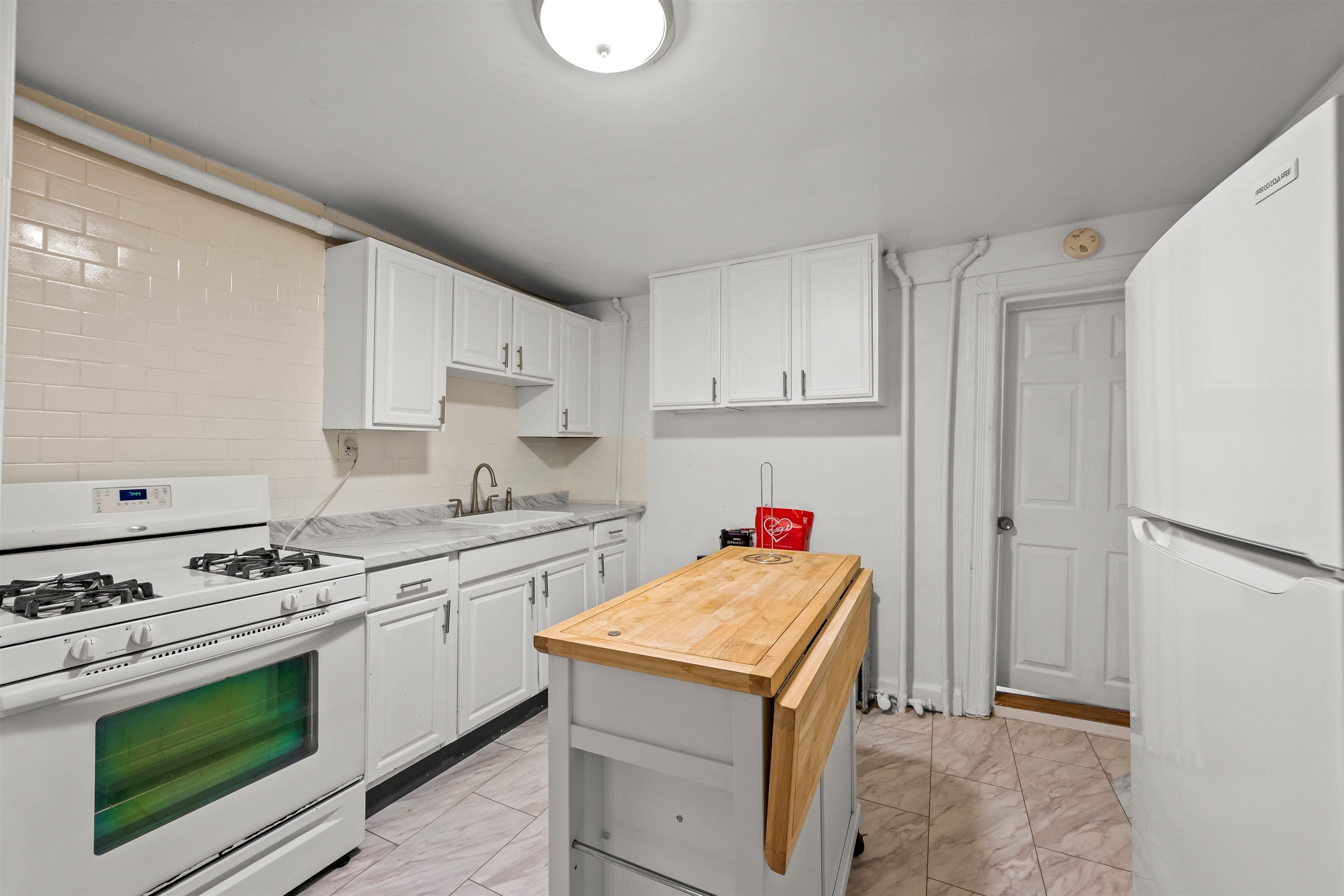 491 MERCER ST 1