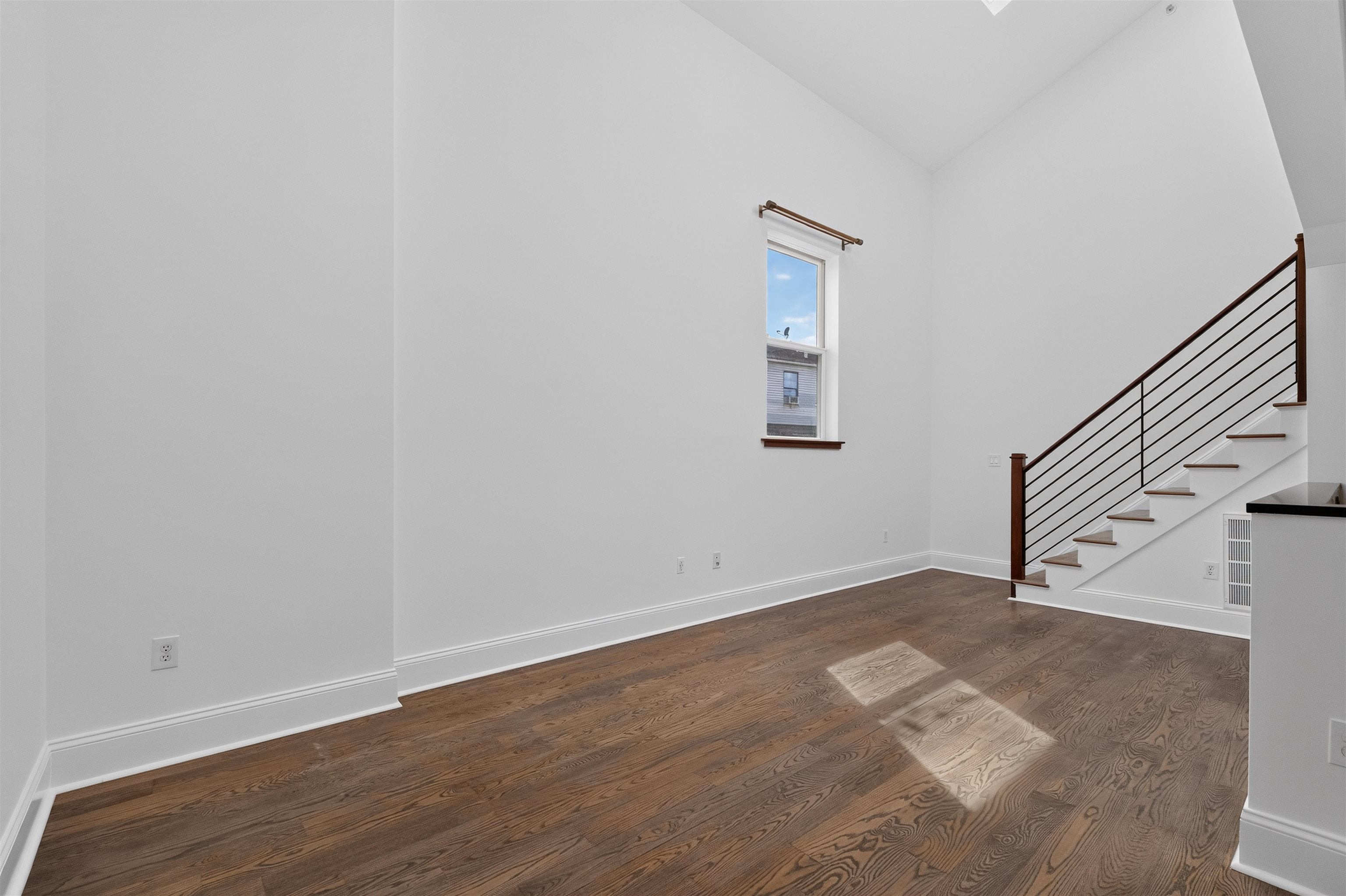 Search Homes 3 9 COLES ST #9