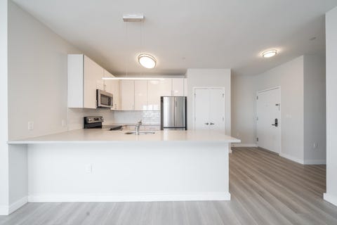 Homes For Rent - 16 Bennett St #405<br/> Jersey City, NJ 07304