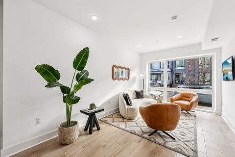 Condo For Sale - 1003 Summit Ave #1<br/> Jersey City, NJ 07307