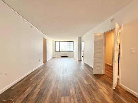 Homes For Rent - 45 River Dr South Dr #1906<br/> Jersey City, NJ 07310