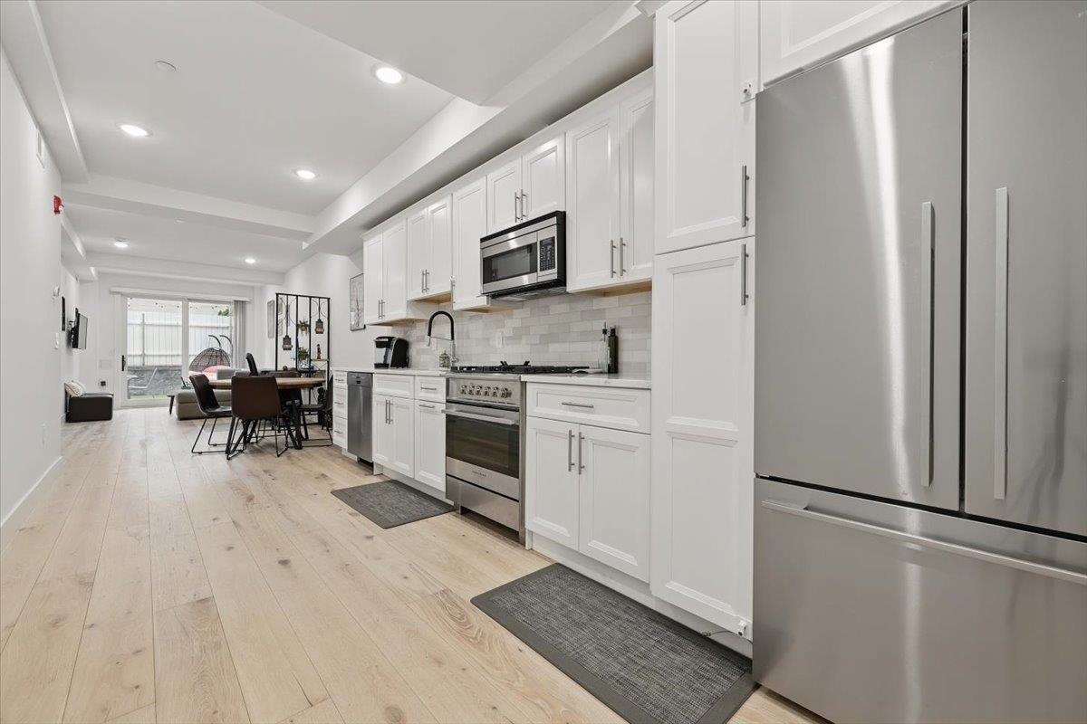 226 Bay St #1, Jersey City, New Jersey image 3