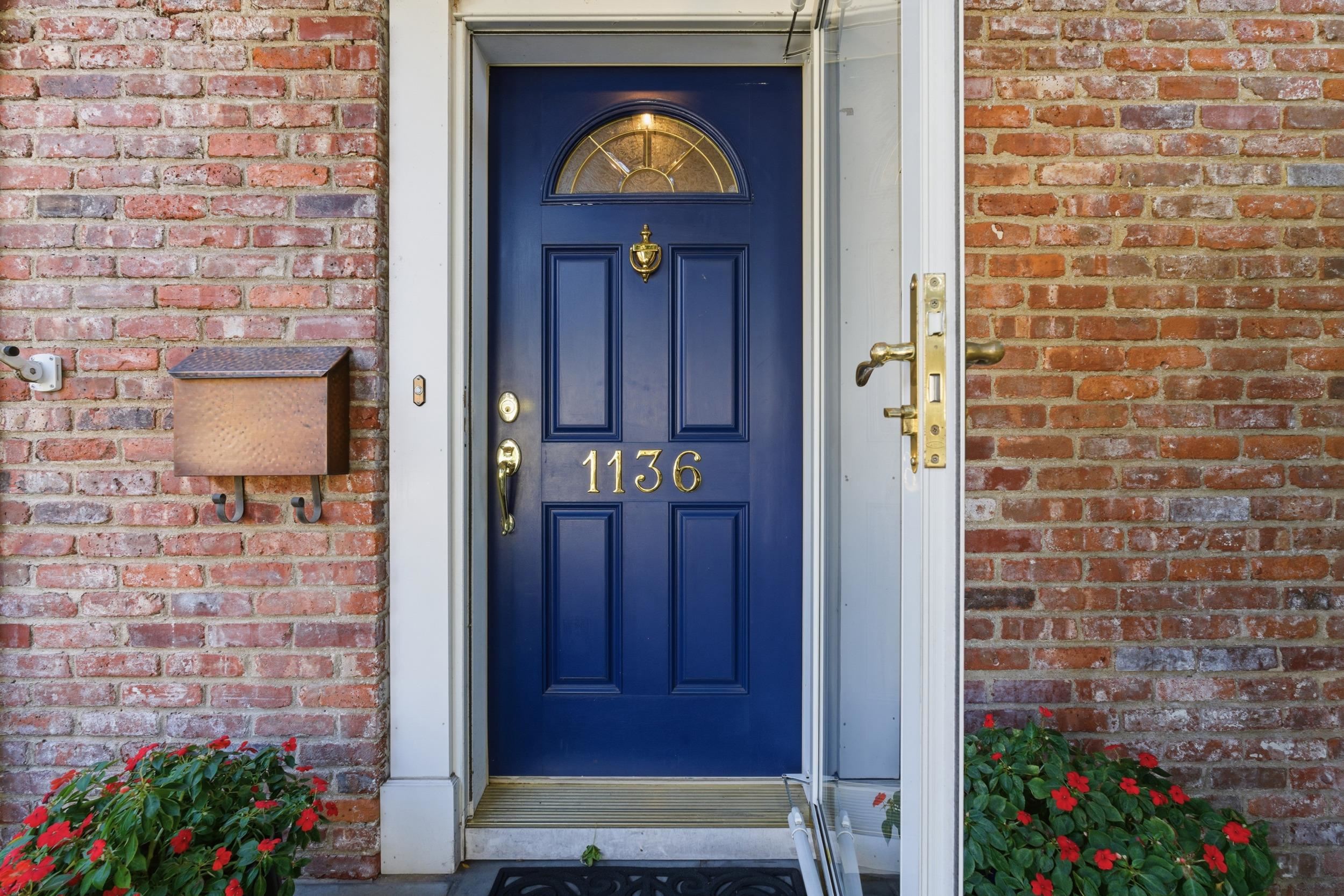 1134-1138 KIPLING RD