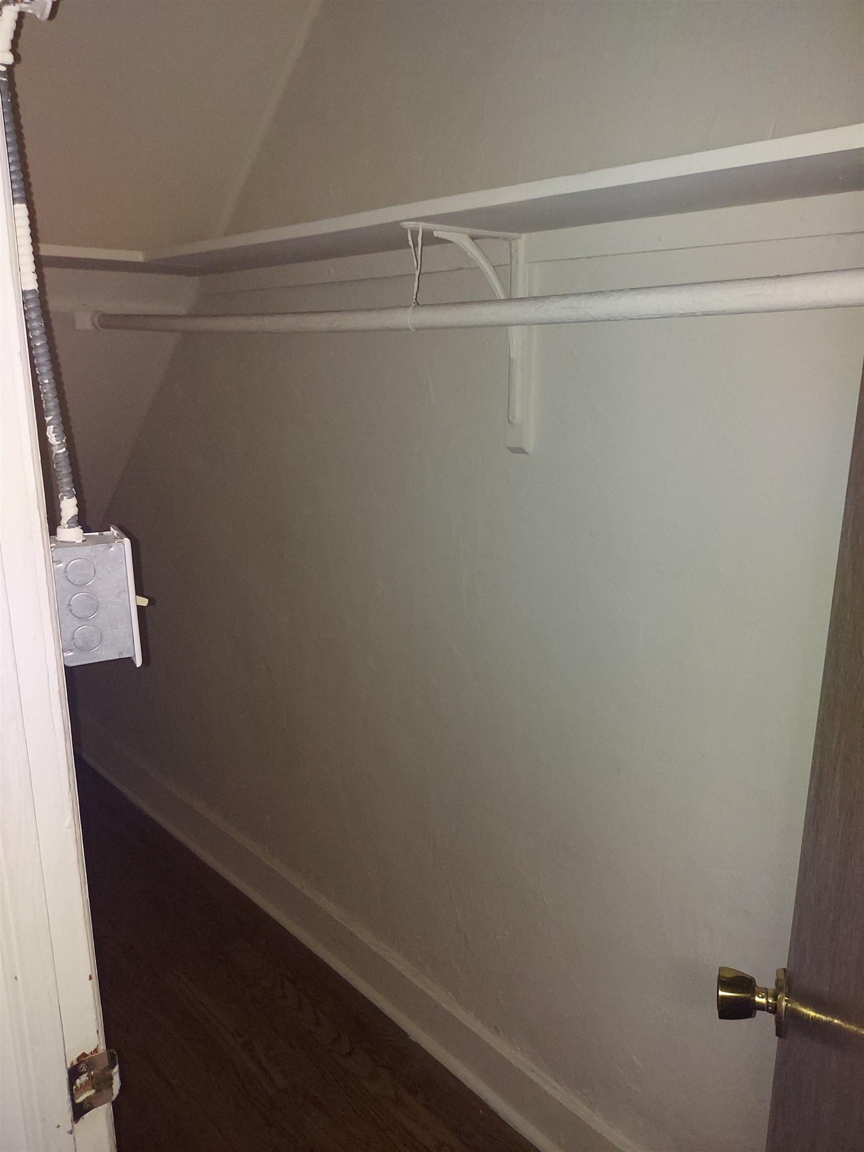 168 ORIENT ST 1 - Photo 3