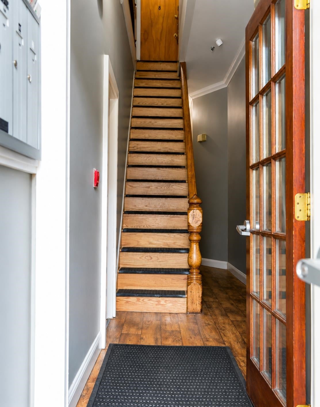 420 2ND ST 1