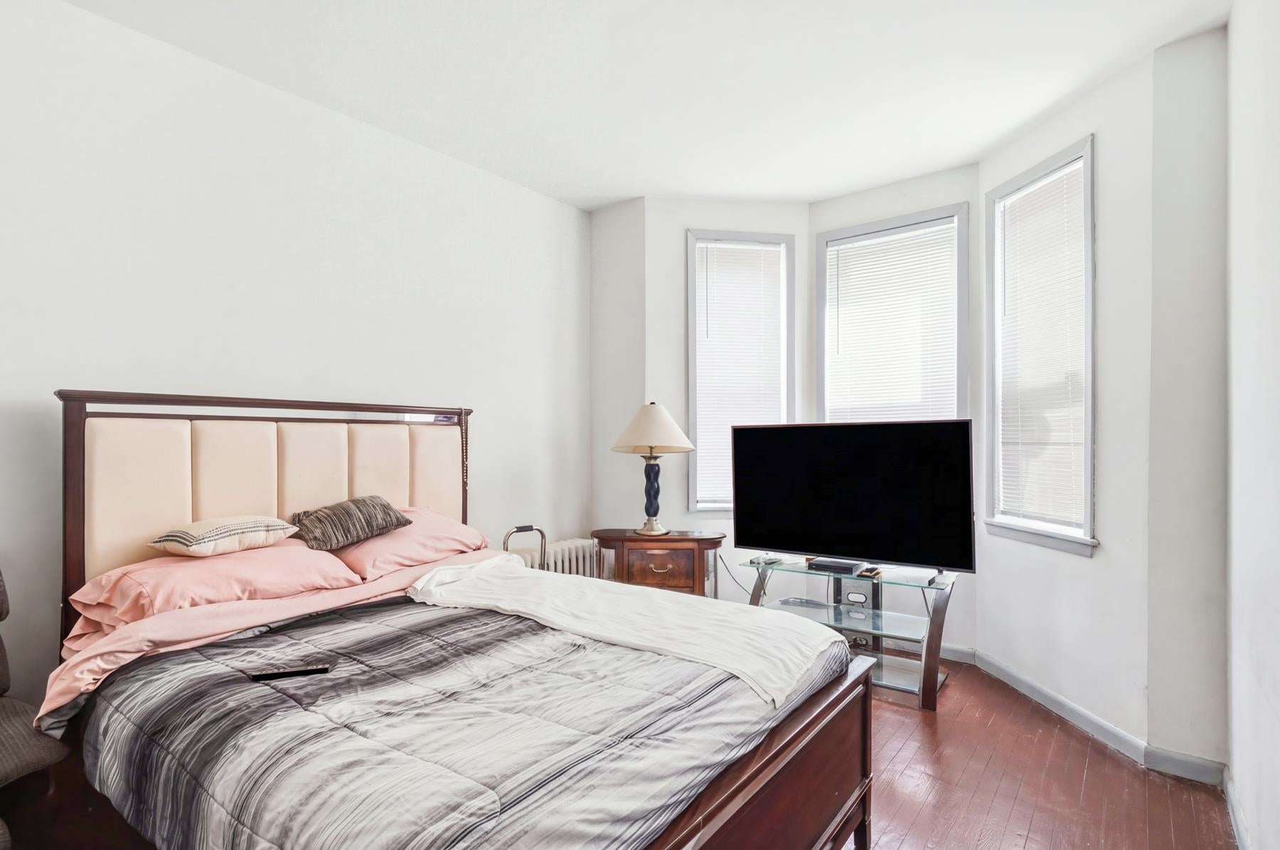 43 WEBSTER AVE