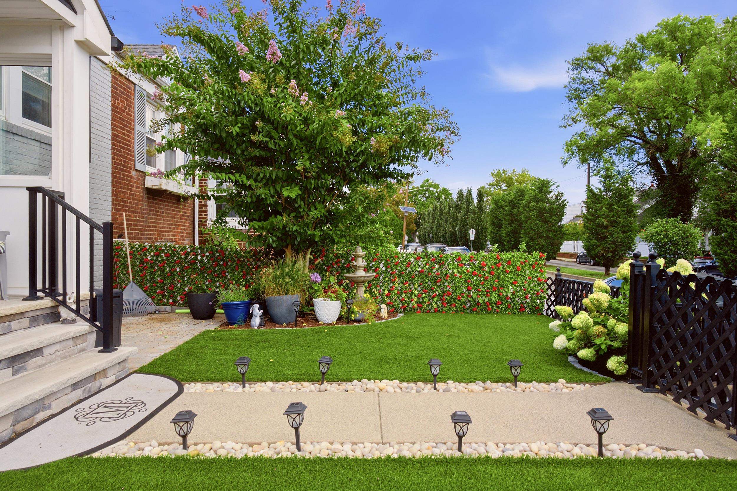 29 PARKSIDE LANE