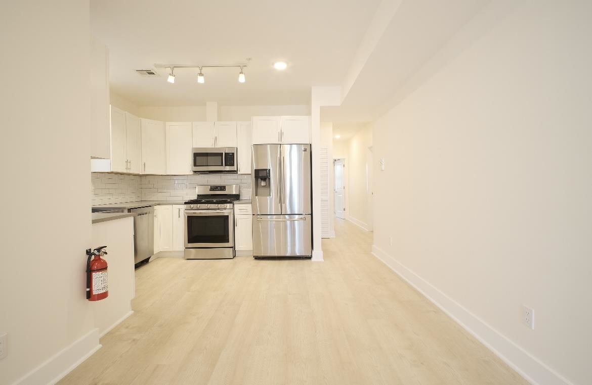 107 Laidlaw Ave #2, Jersey City, New Jersey image 5