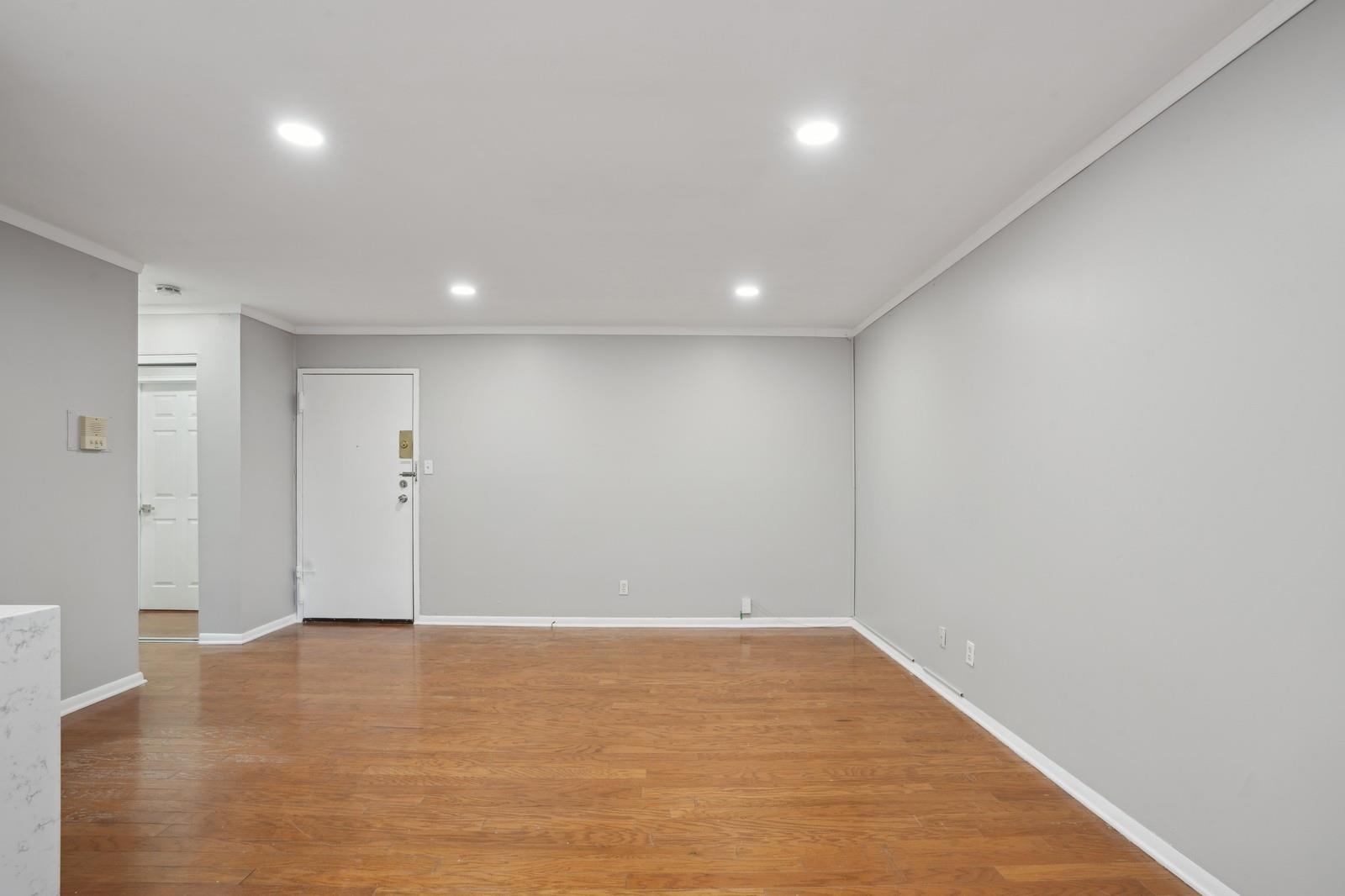 56 68th St #7, Guttenberg, New Jersey image 7