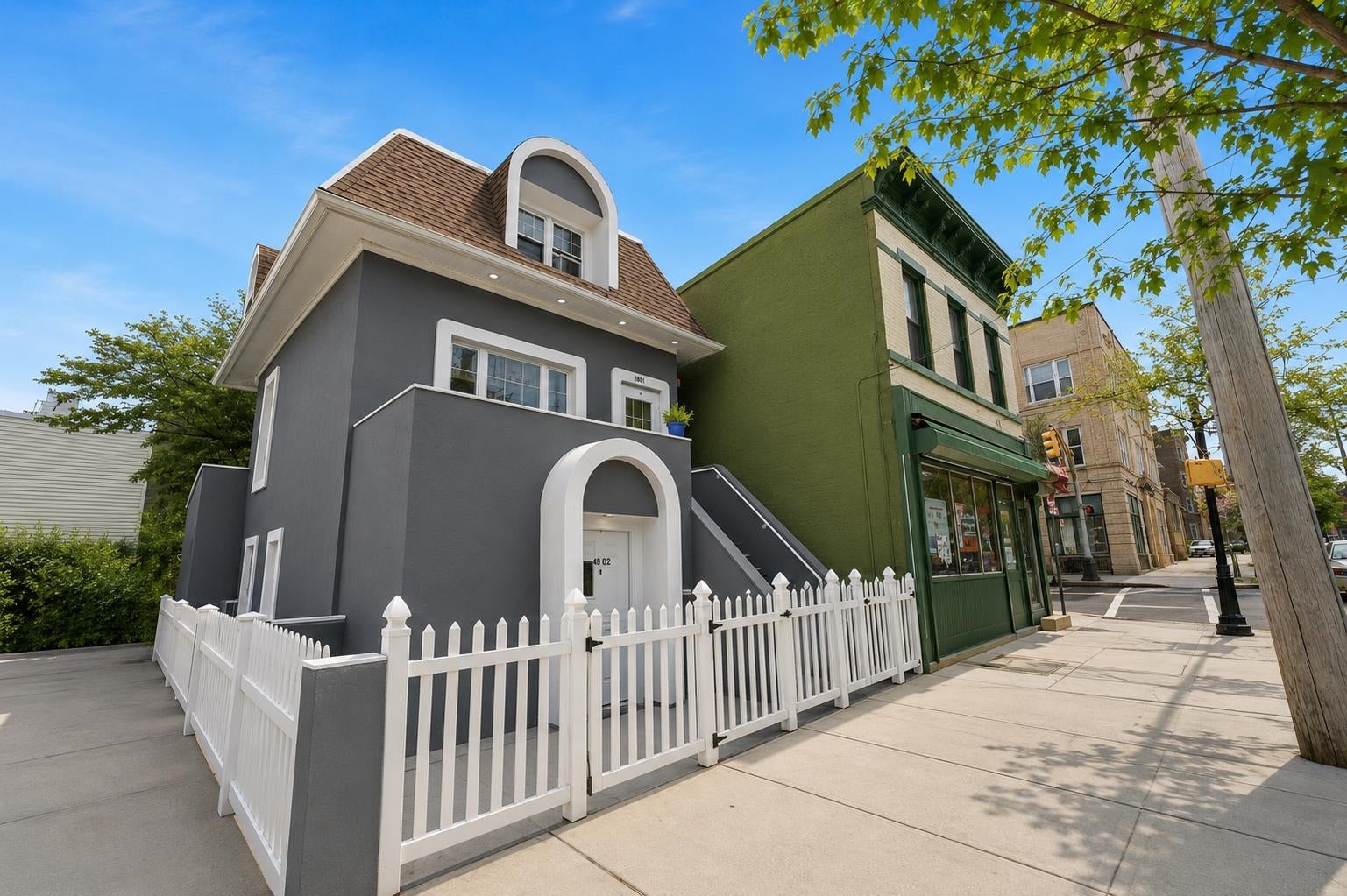 1802 PALISADE AVE