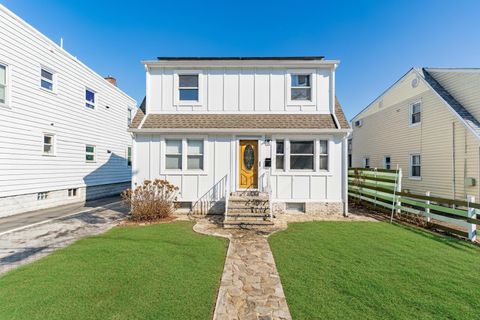 22 SCHUYLER AVE Kearny NJ 07032