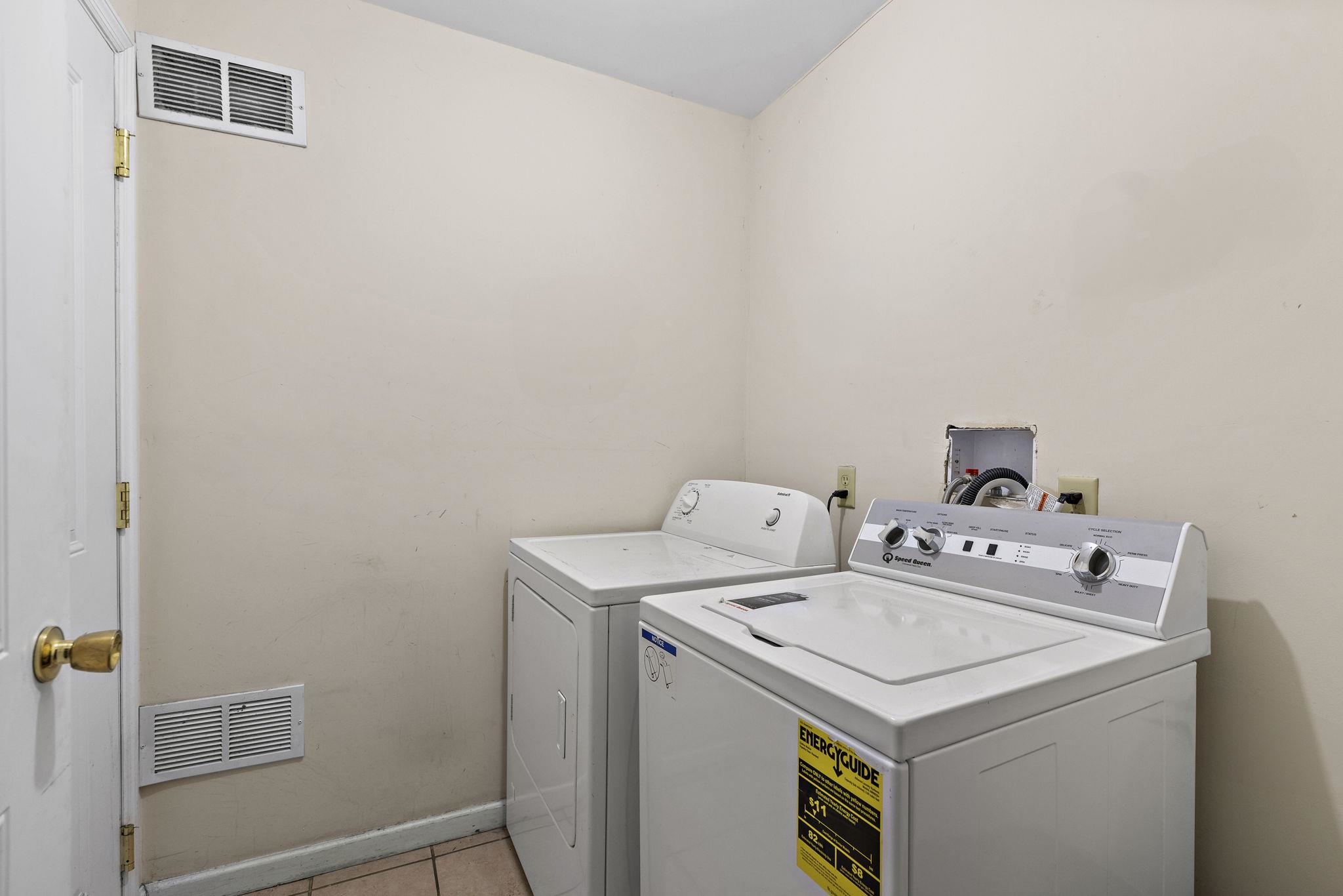 206 36th St #302, Union City, New Jersey image 13