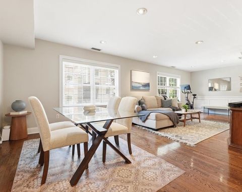 Condo For Sale - 211 3rd St #1<br/> Hoboken, NJ 07030