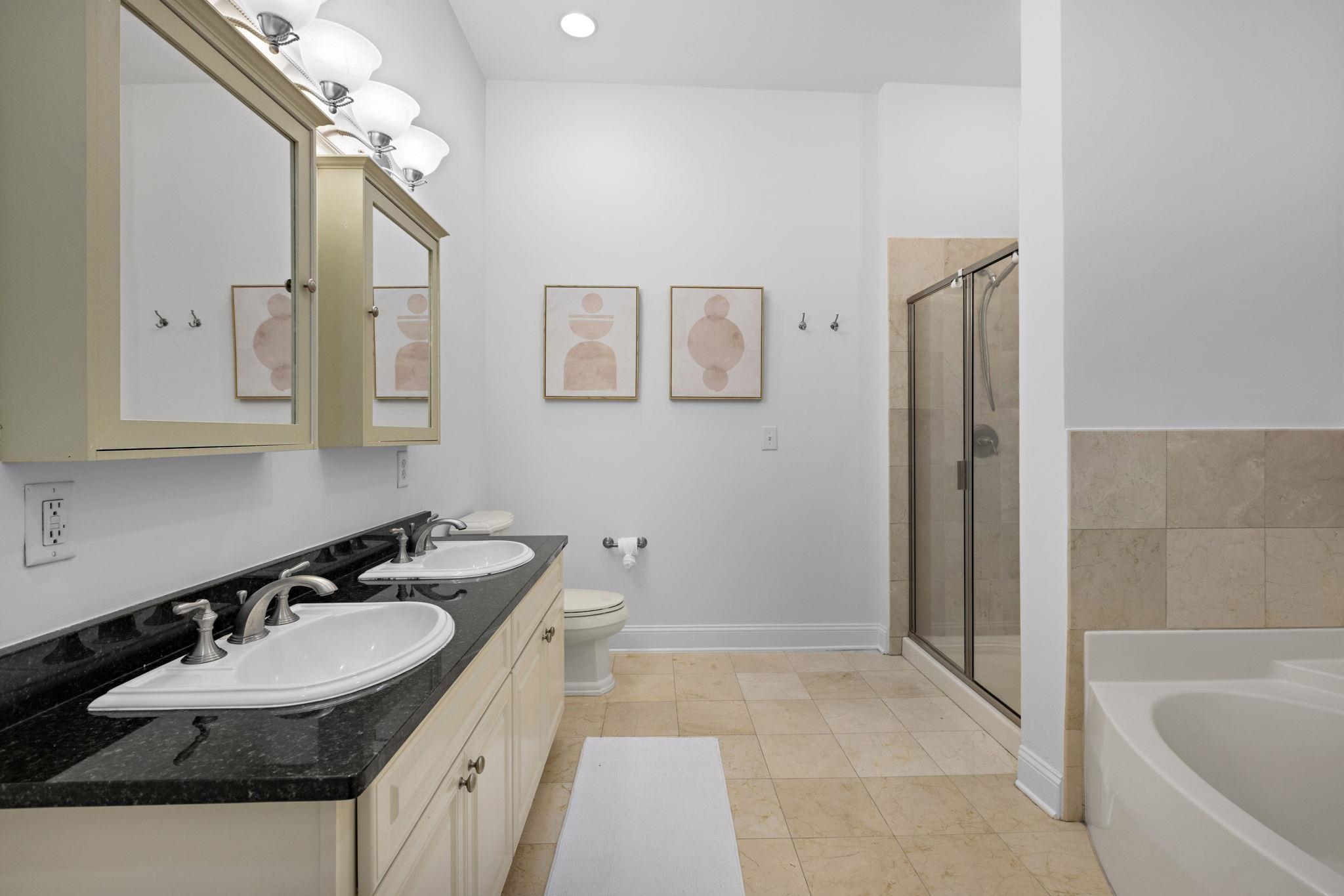 20 Avenue At Port Imperial #518, West New York, New Jersey image 11