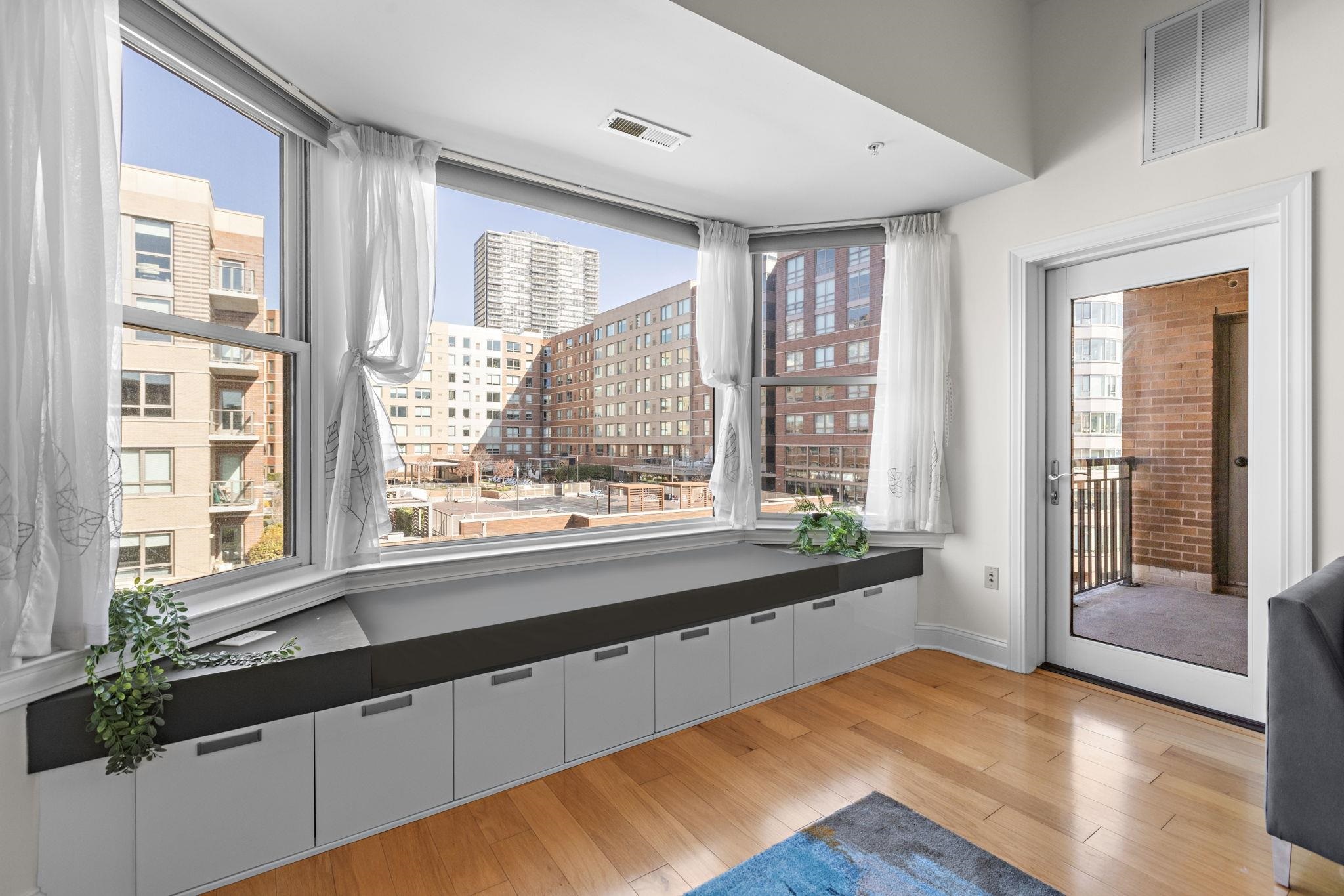 20 Avenue At Port Imperial #518, West New York, New Jersey image 4