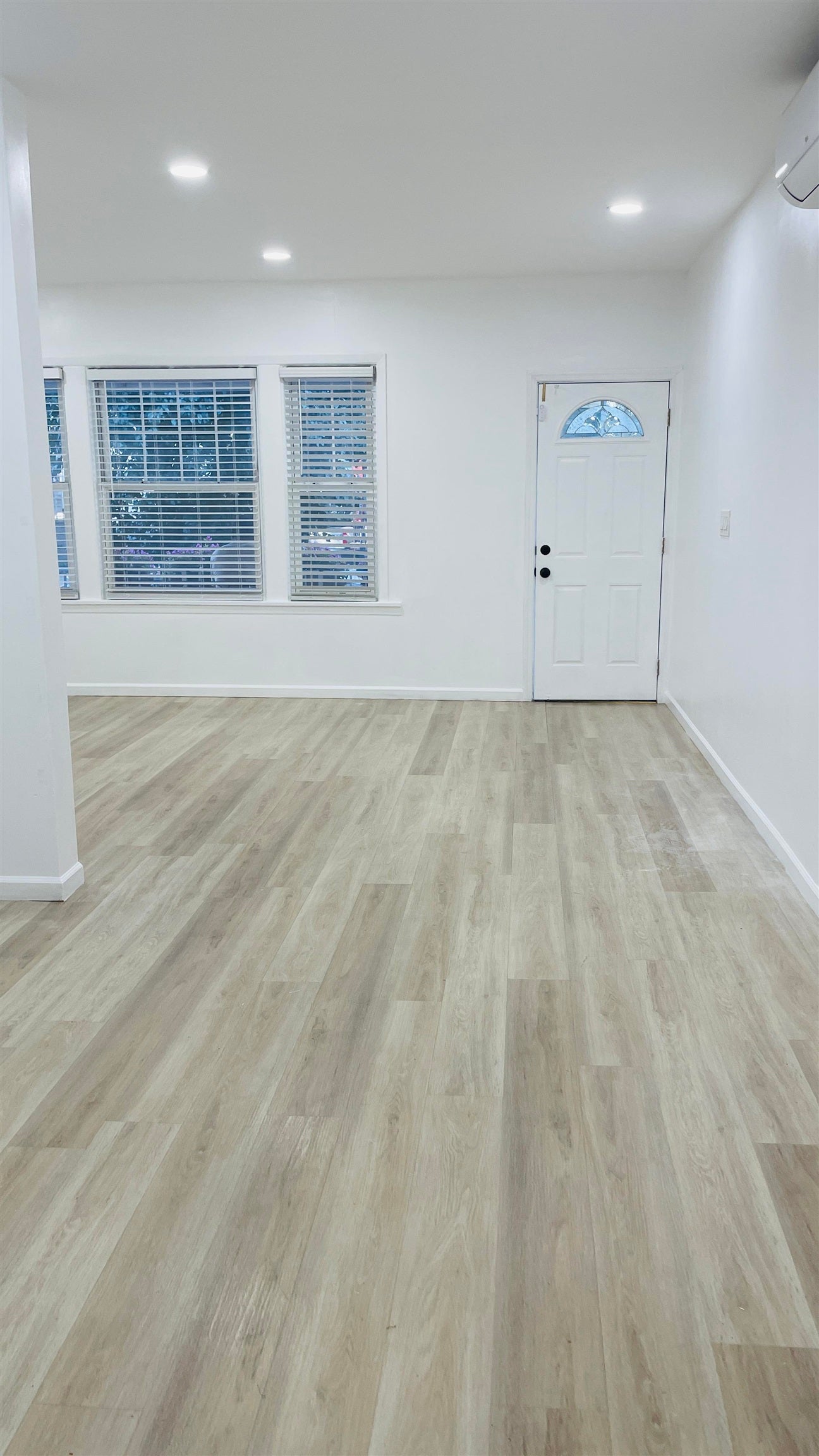 22 WEST 35TH ST 1 - Photo 2