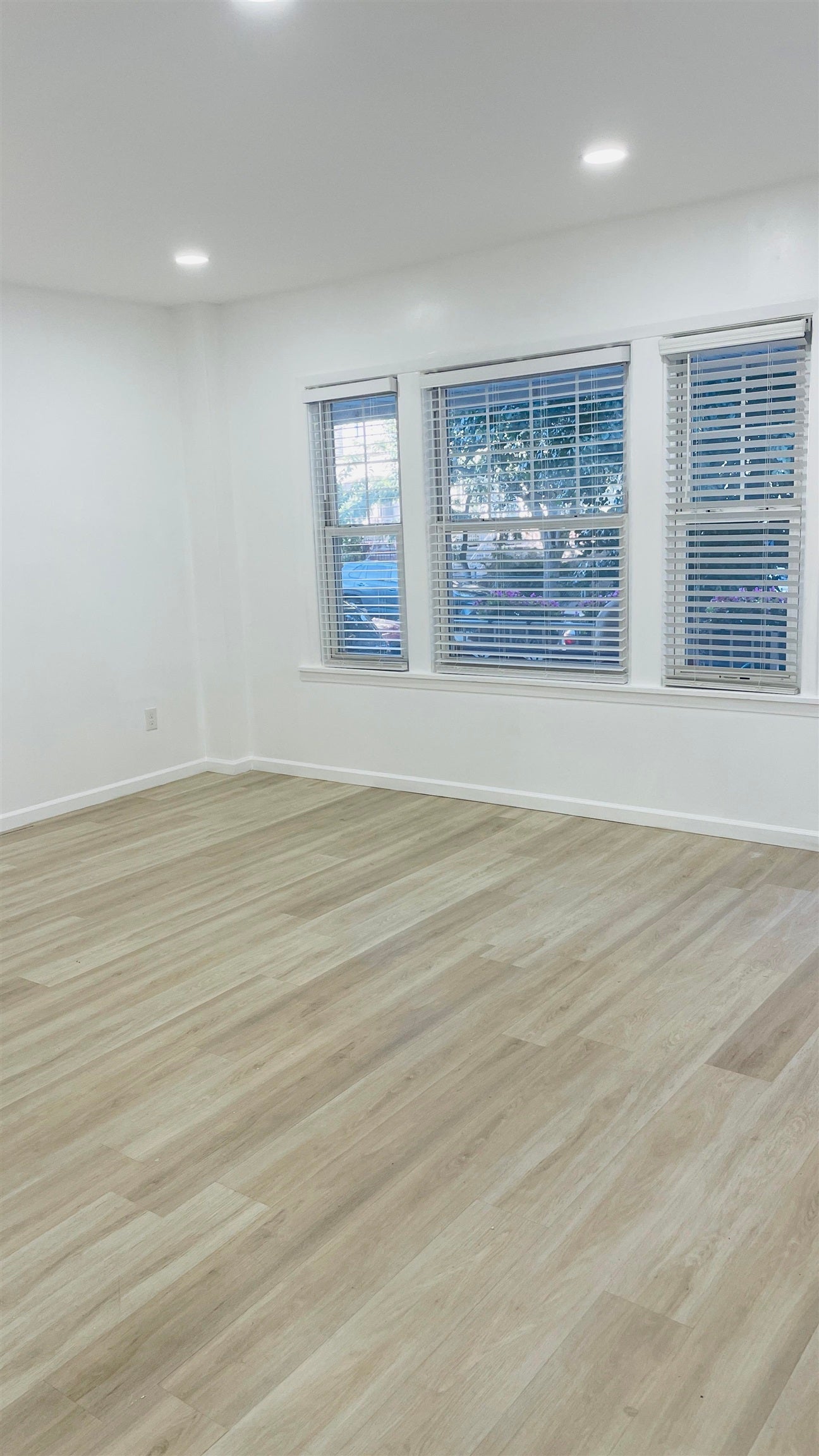 22 WEST 35TH ST 1 - Photo 4