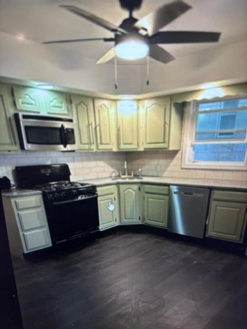 82 PROSPECT AVE