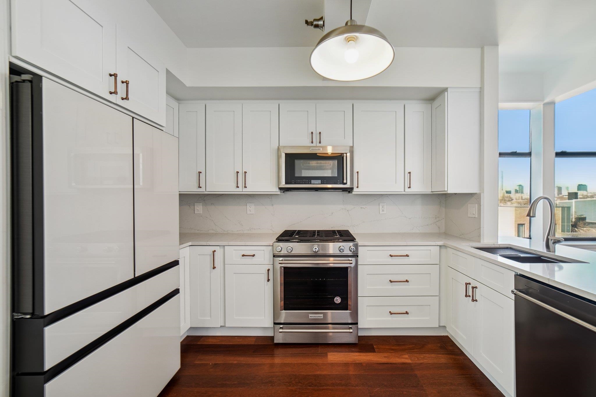 300 COMMUNIPAW AVE 310